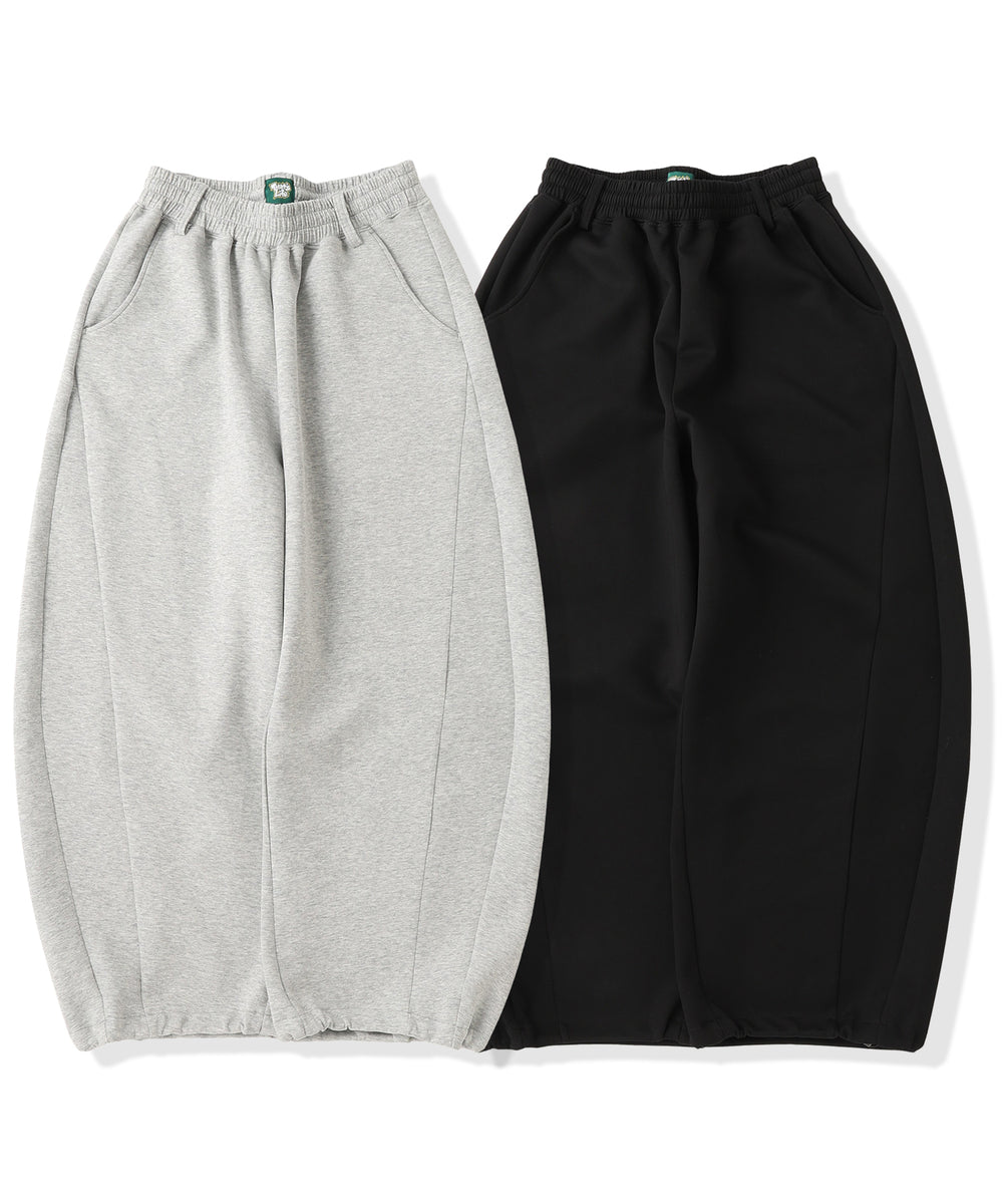 TL heart logo patch balloon sweat pants free