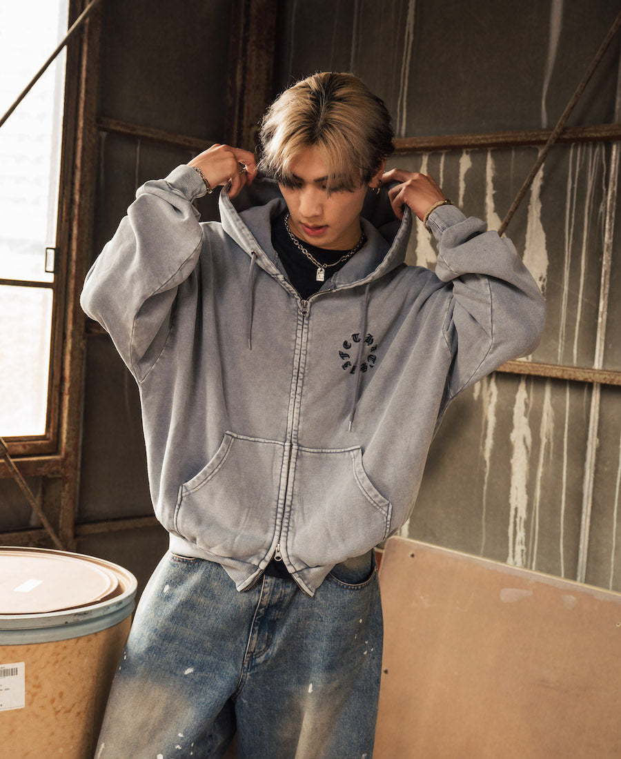 172.6cm / M / Gray