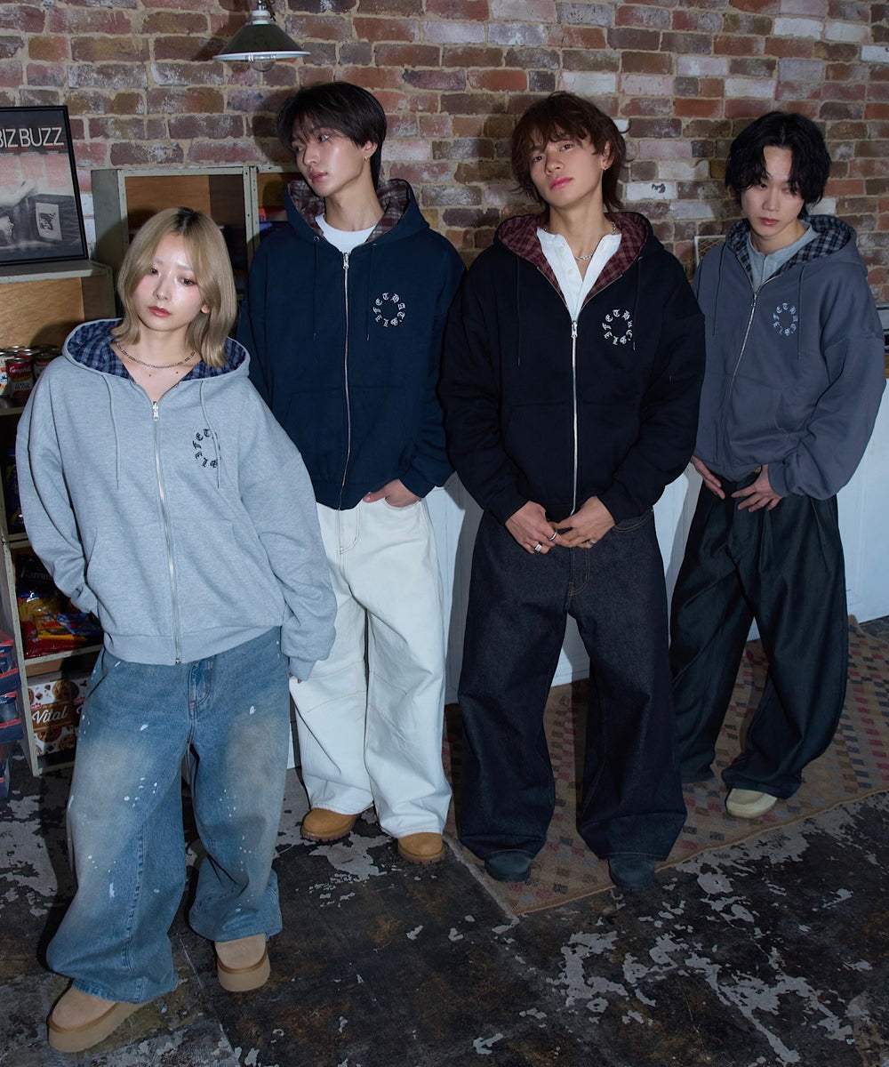 Circle logo Reversible Checked zip hoodie