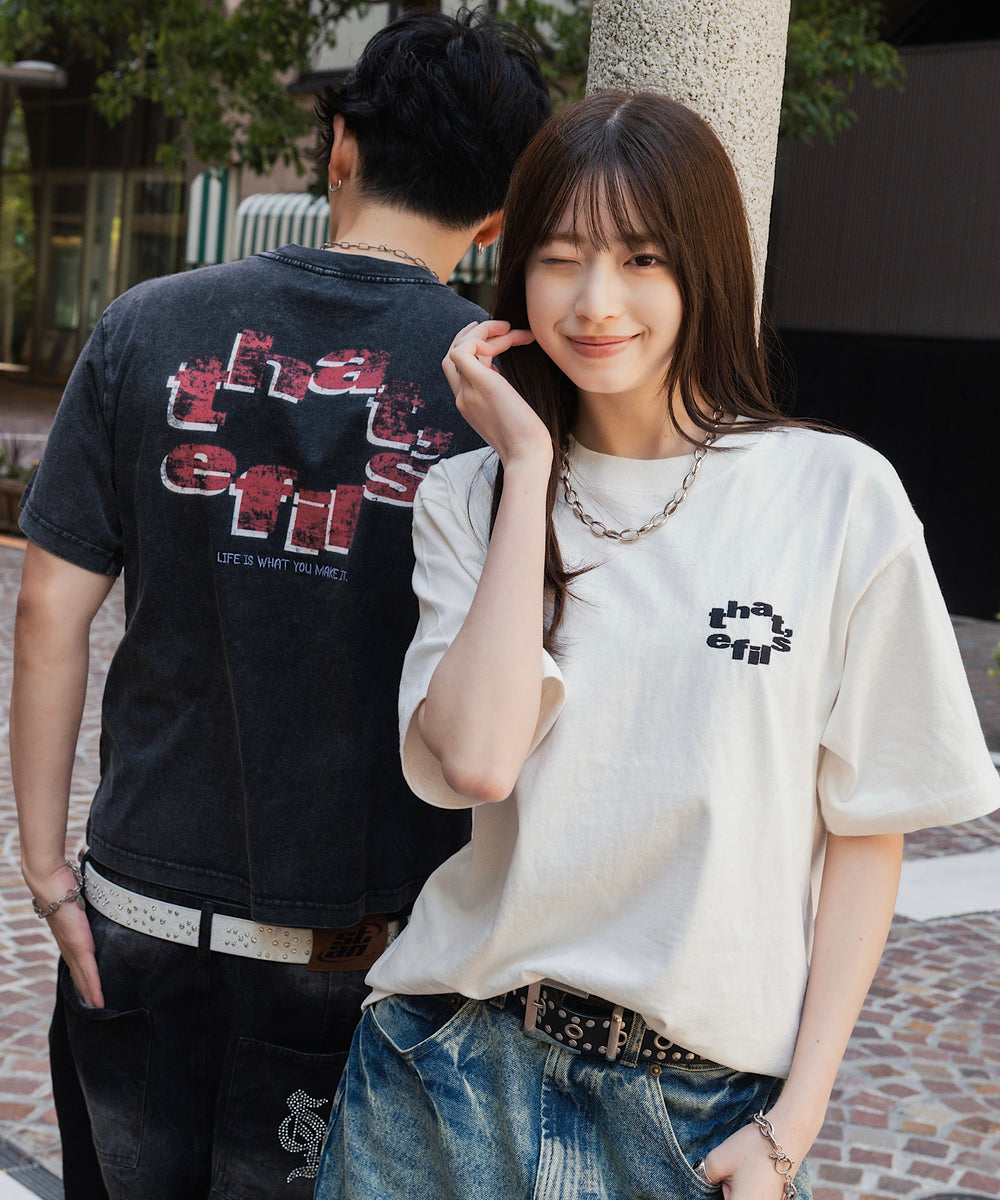 That's life distort logo tee