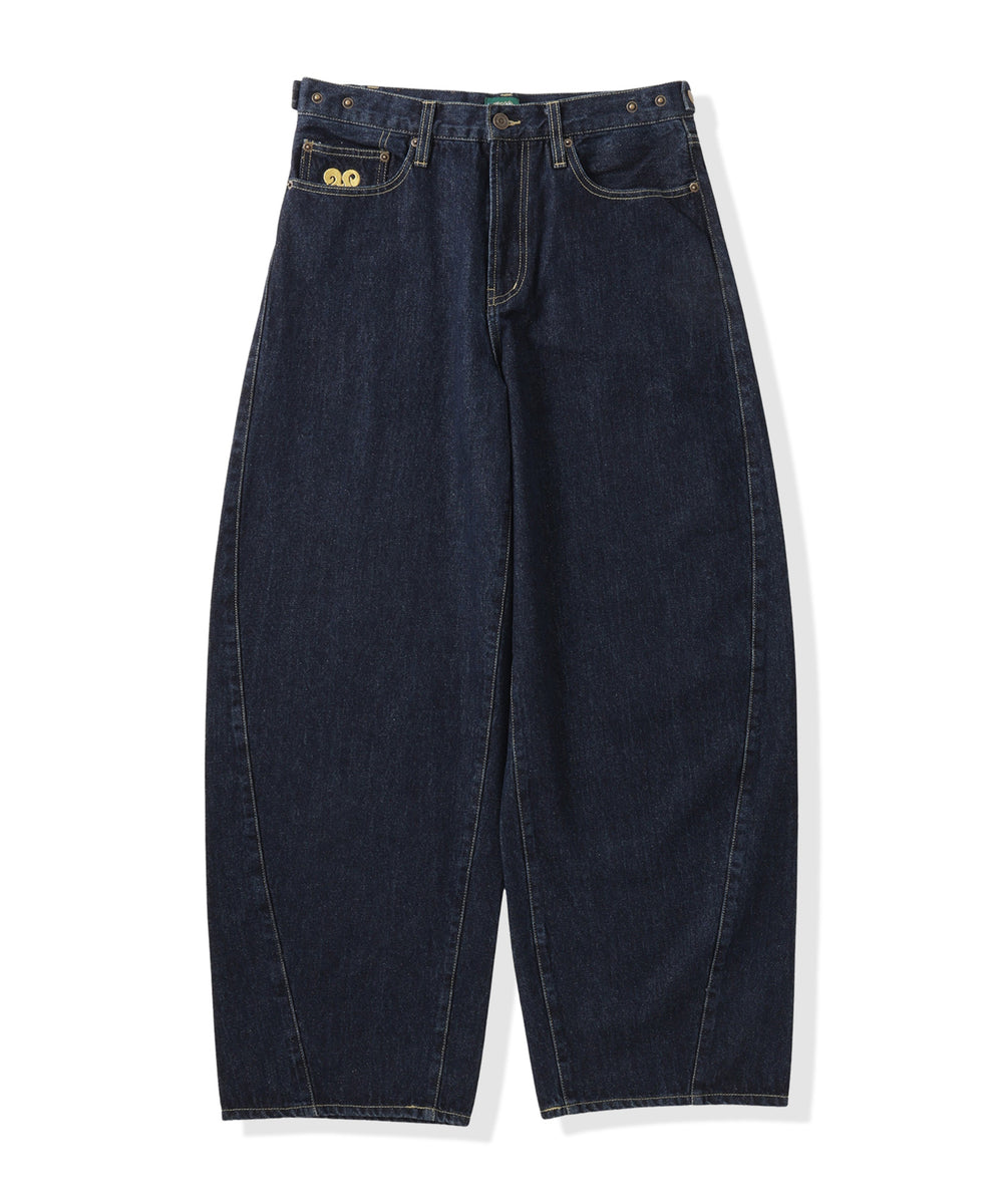 TL heart logo patch One Wash Curved Denim