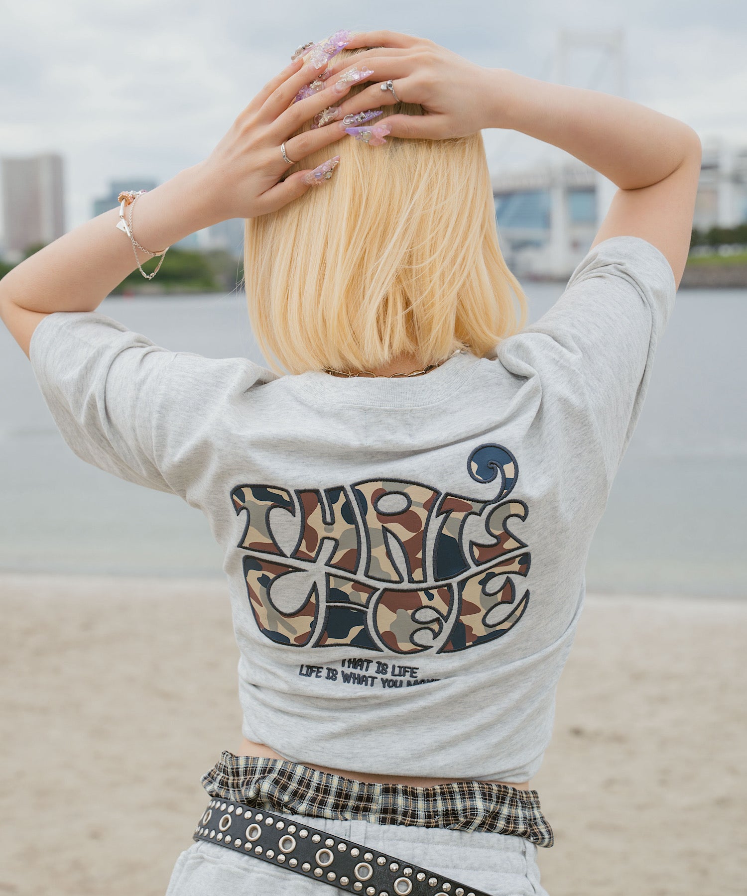 Surf Camo logo print tee – That's life online store