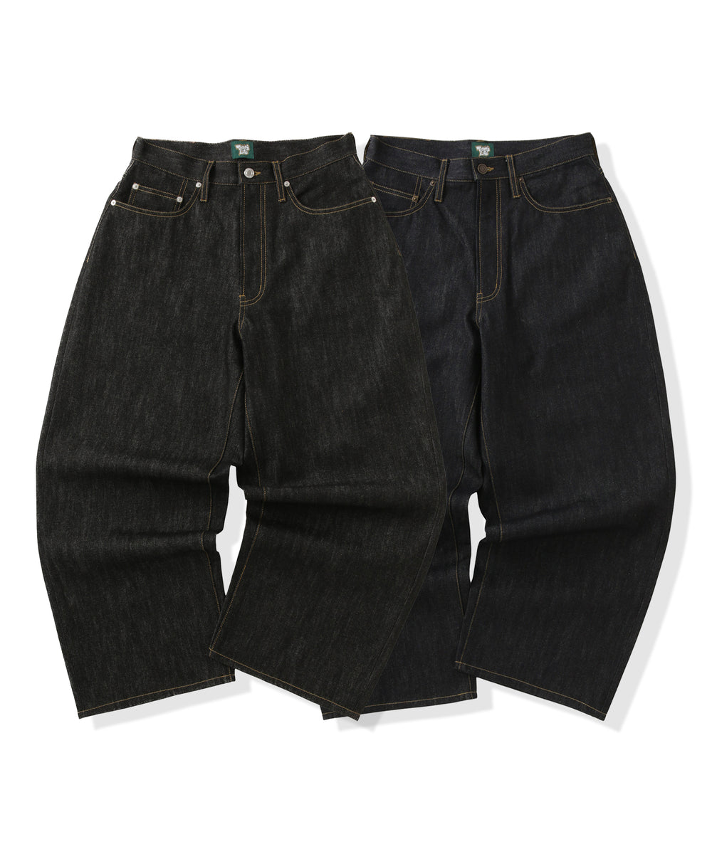 Slab rigid baggy denim