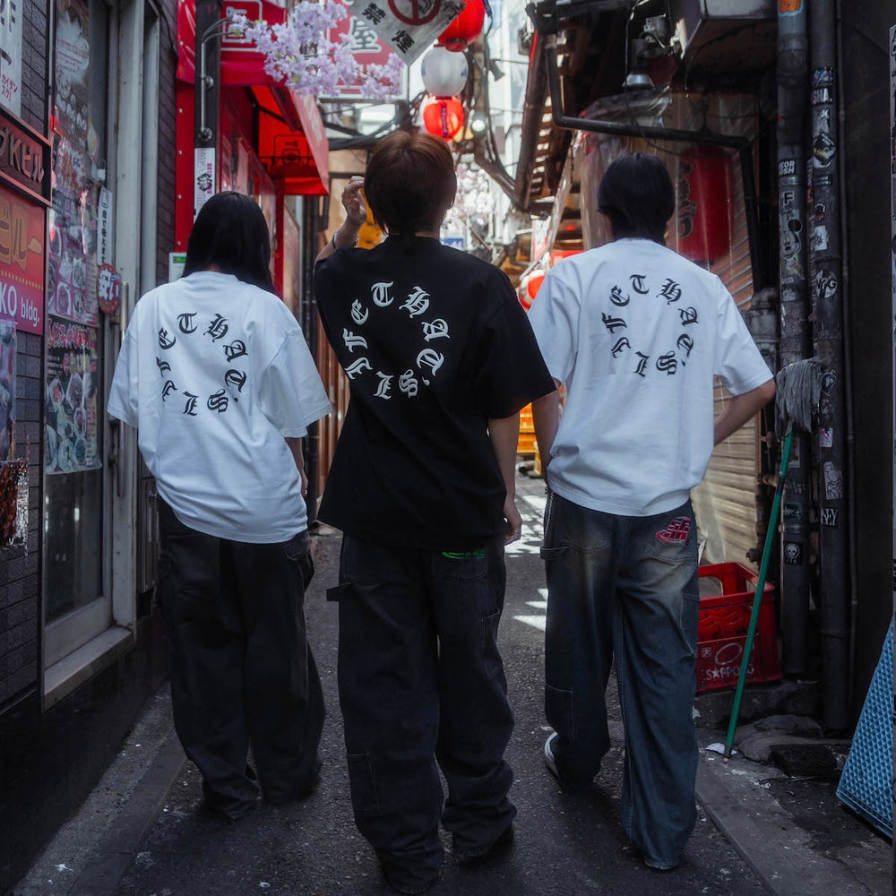 That's life Original Circle logo tee