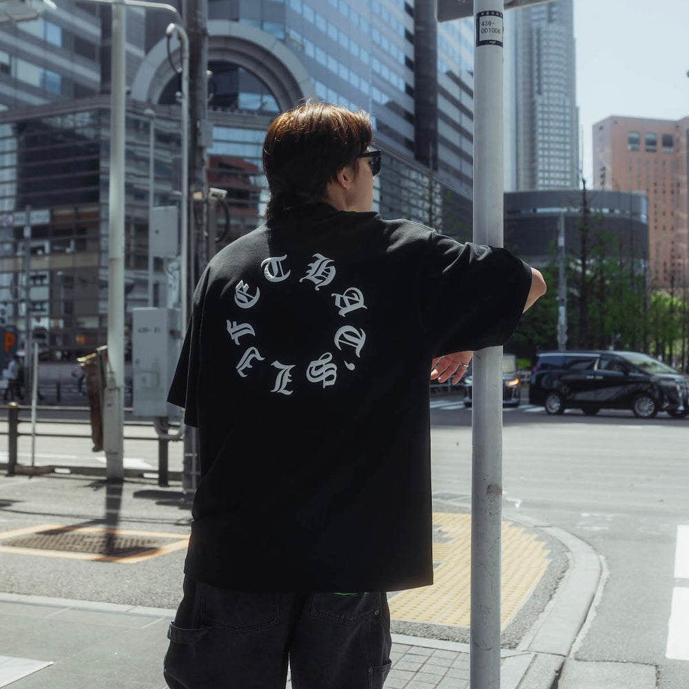 That's life Original Circle logo tee