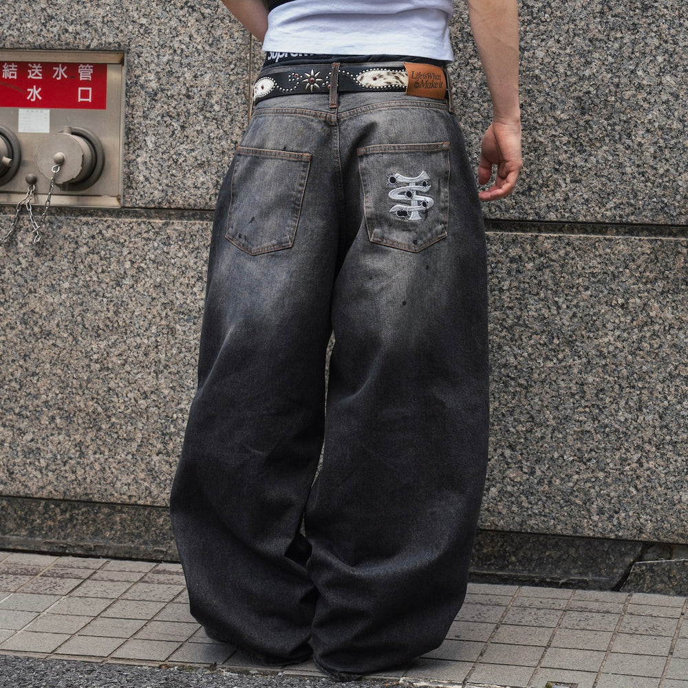 Barrel leg TS logo Damage denim pants