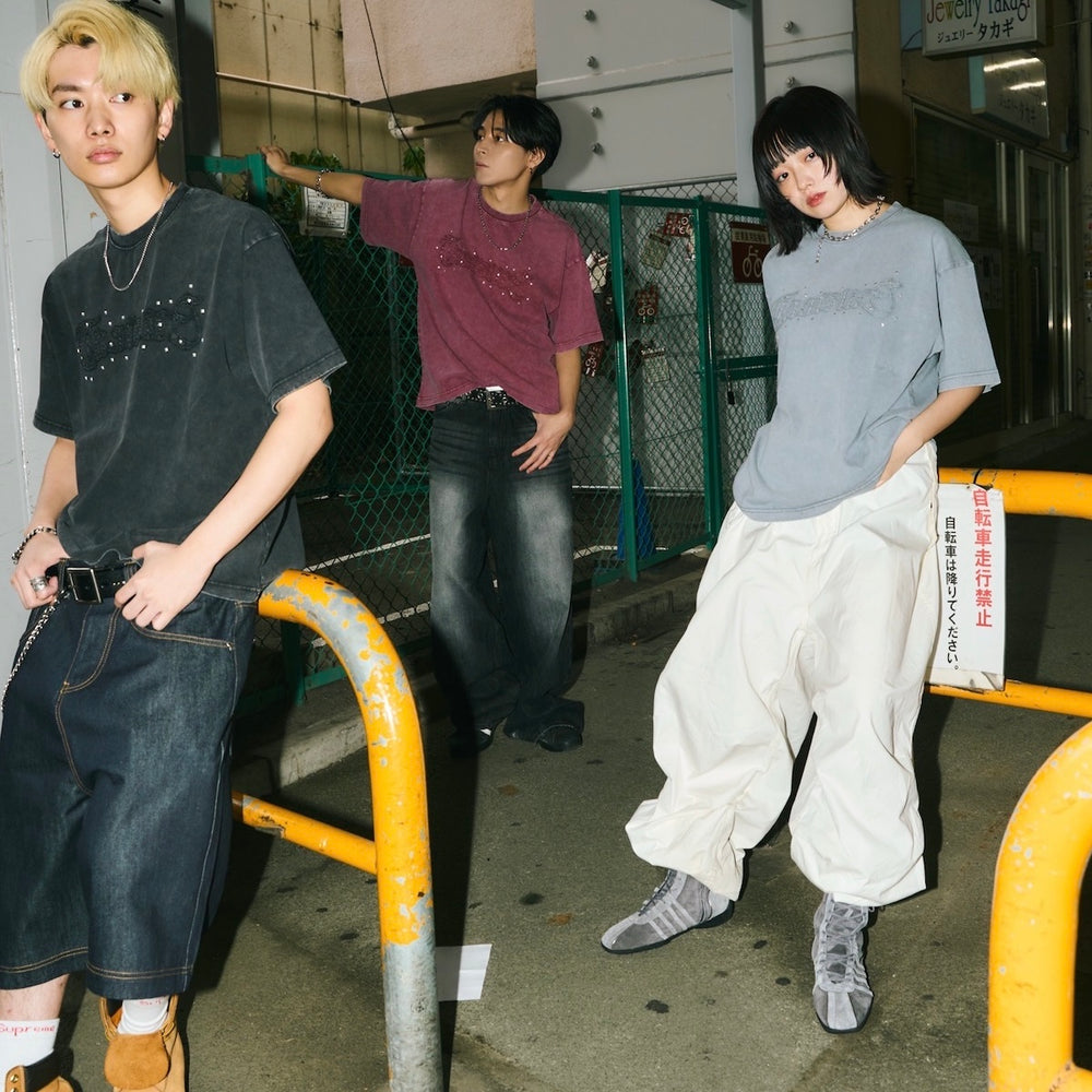 Vintage styles Patch work logo tee