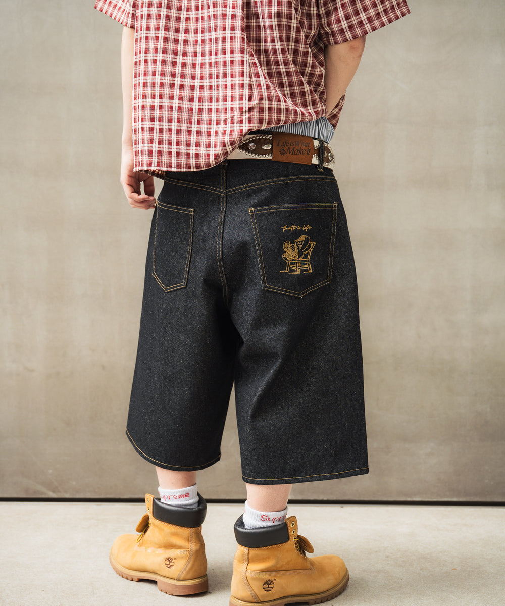 "CHILL LIFE" Rigid Denim shorts free