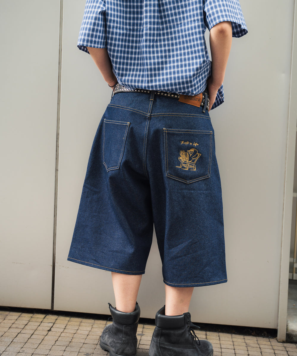 "CHILL LIFE" Rigid Denim shorts free
