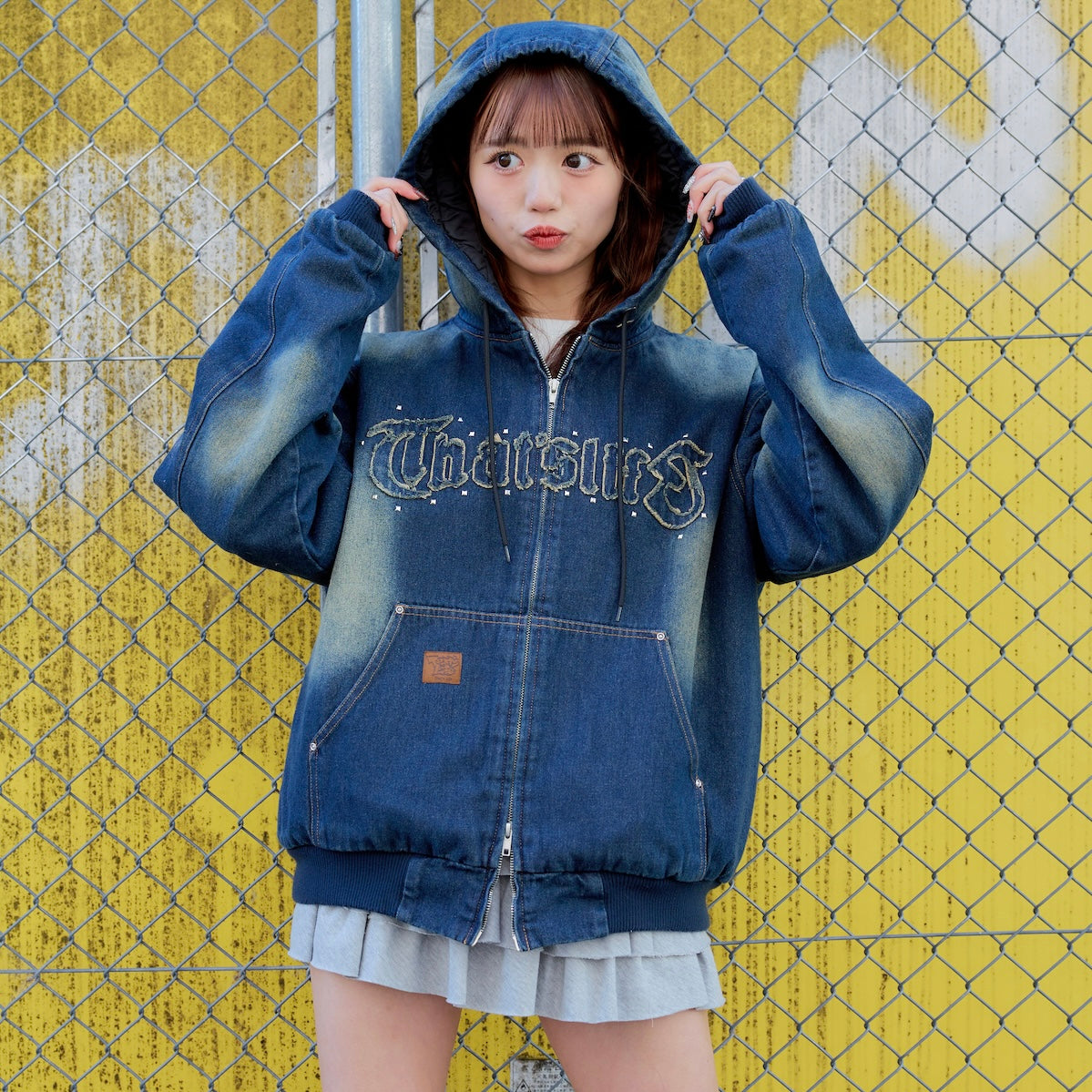 Vintage styles Front logo Denim zip hoodie