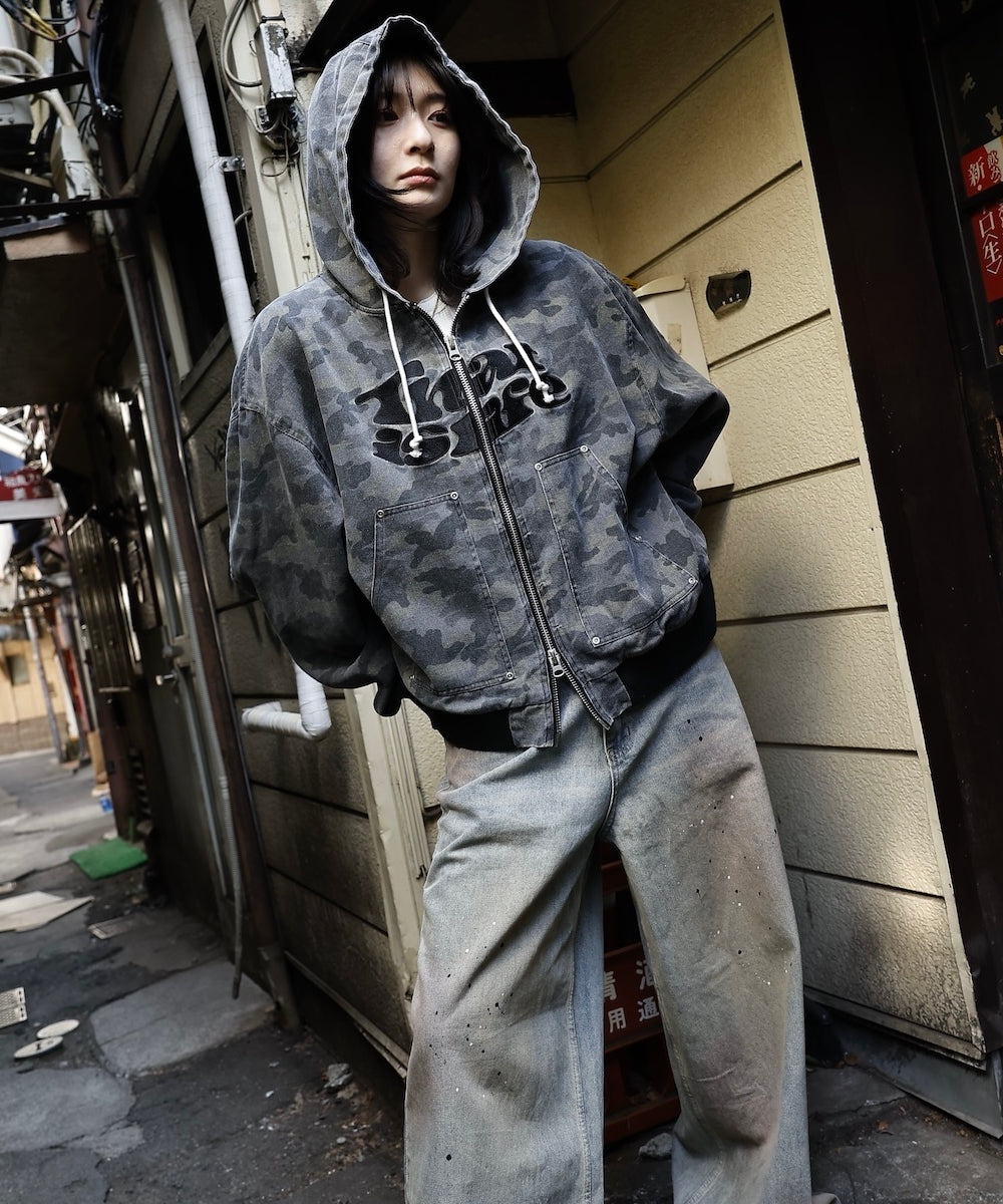 Front wave logo camo jacket