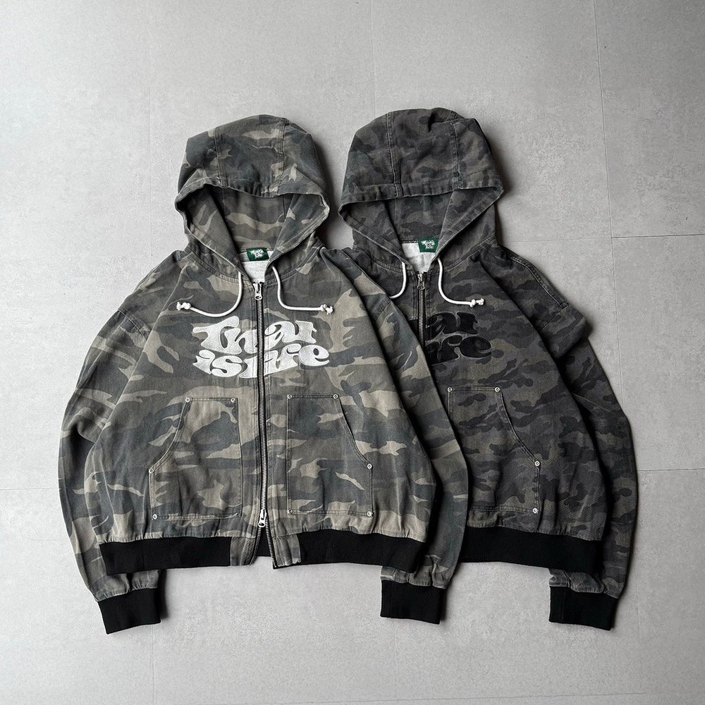 Front wave logo camo jacket