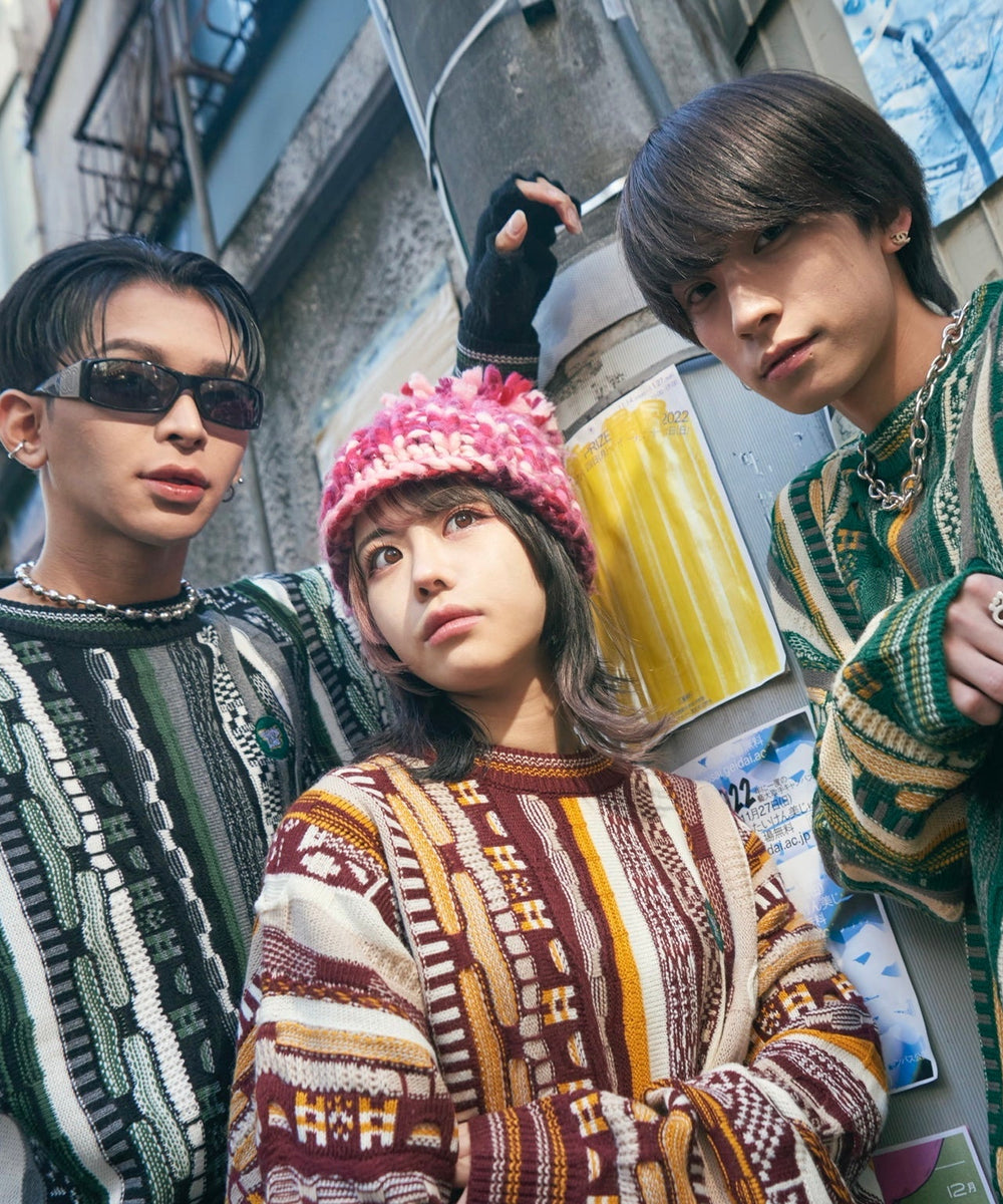 Vintage Styles 3D Knit Pullover 